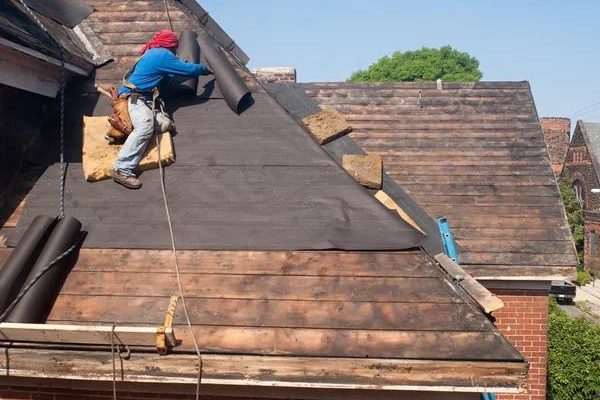 Need a Roof Repair? Contact a Louisville Roofing Contractor Today