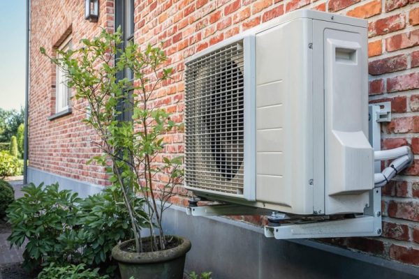 How Reliable Heating and Air Conditioning Technicians Ensure Comfort