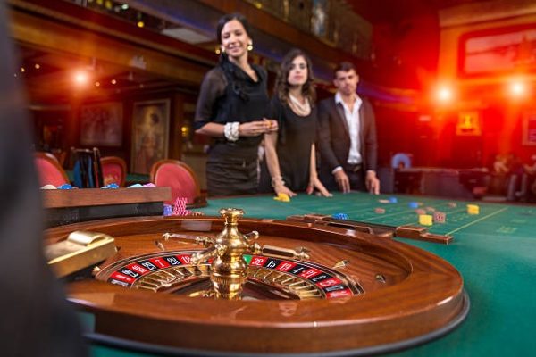 オンラインカジノで勝つための基本戦略