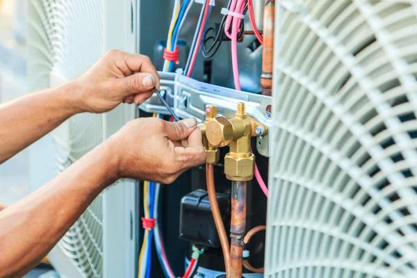 How Air Conditioning Service Solves AC Problems After Dark