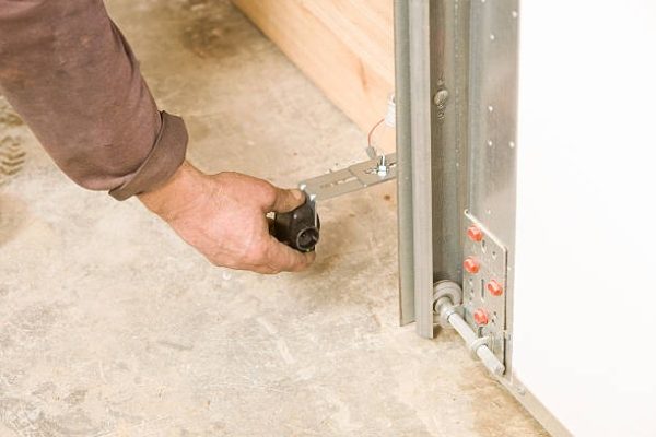 Why Homeowners Prefer Welborn Garage Door Repair for Expert Service