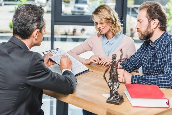 Family Law Lawyer Resources for Families Facing Legal Challenges