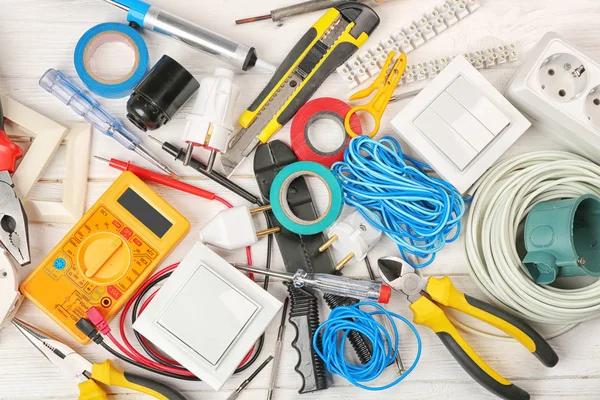 How to Choose the Right Electrical Contractor in Colorado Springs