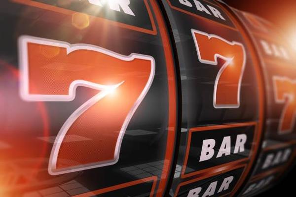 Comparing Gaming Interfaces Used by an online casino Singapore